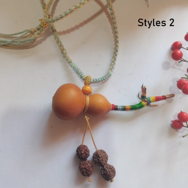 custom pet portrait necklace,hand carved gourd