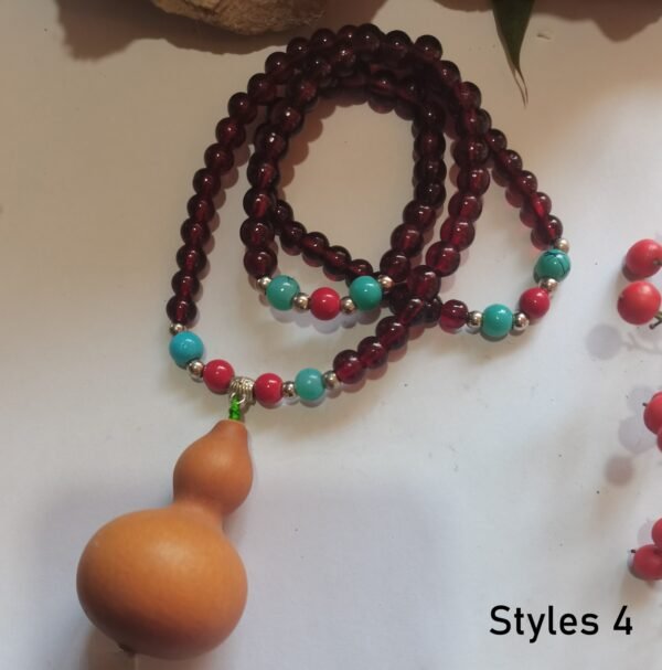 custom pet portrait necklace,hand carved gourd