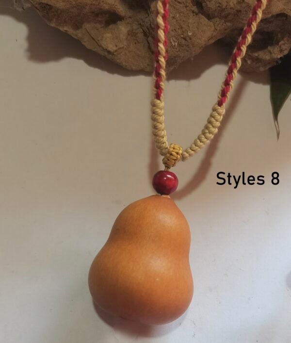 custom pet portrait necklace,hand carved gourd - Image 2