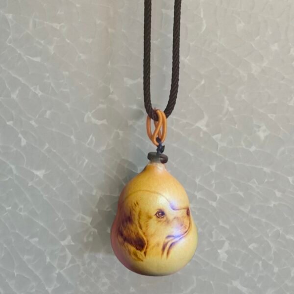 custom pet portrait necklace,hand carved gourd